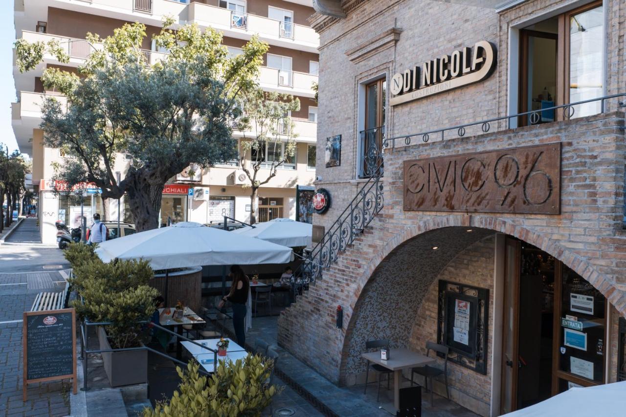 B&B Palazzo Storico Di Nicola Pescara Kültér fotó