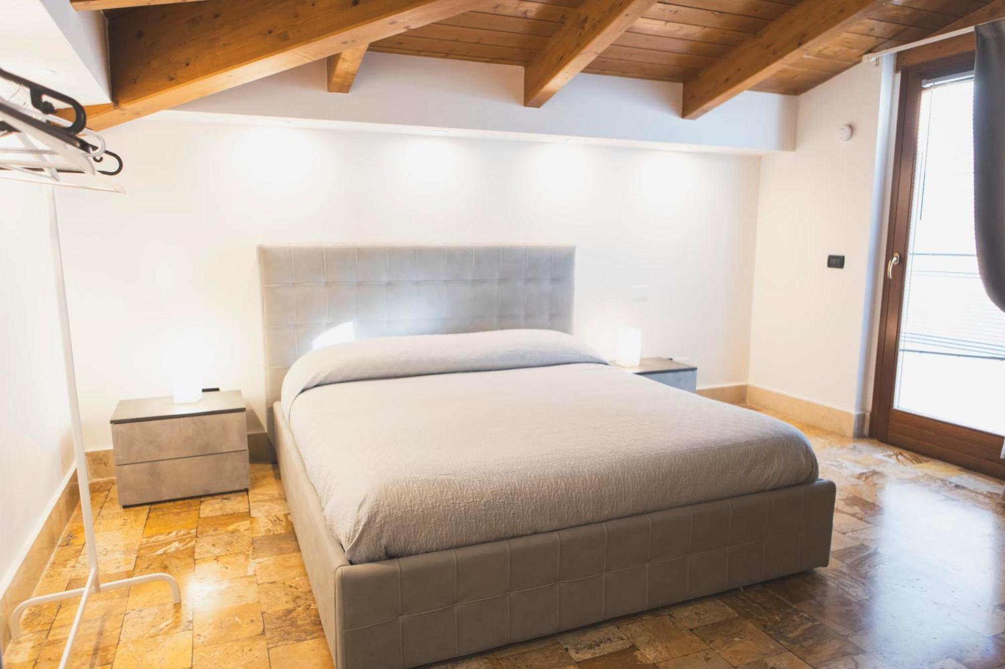 B&B Palazzo Storico Di Nicola Pescara Kültér fotó