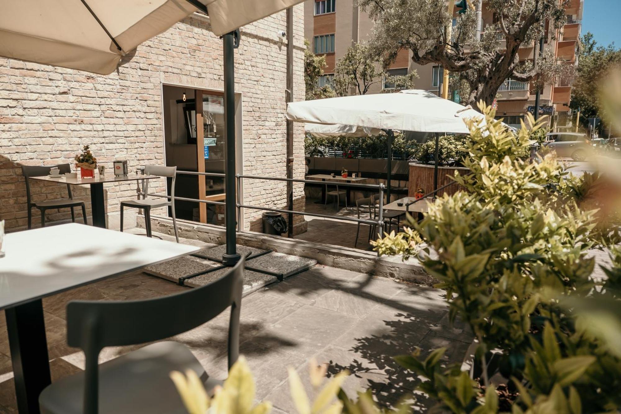 B&B Palazzo Storico Di Nicola Pescara Kültér fotó